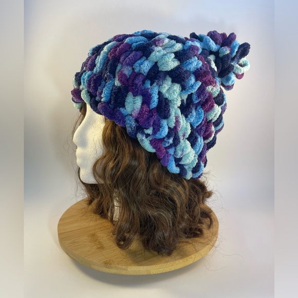 Handmade Women’s/Junior’s Winter Hat With Loopy Pom-Pom - Purple & Blue - Picture 5 of 9